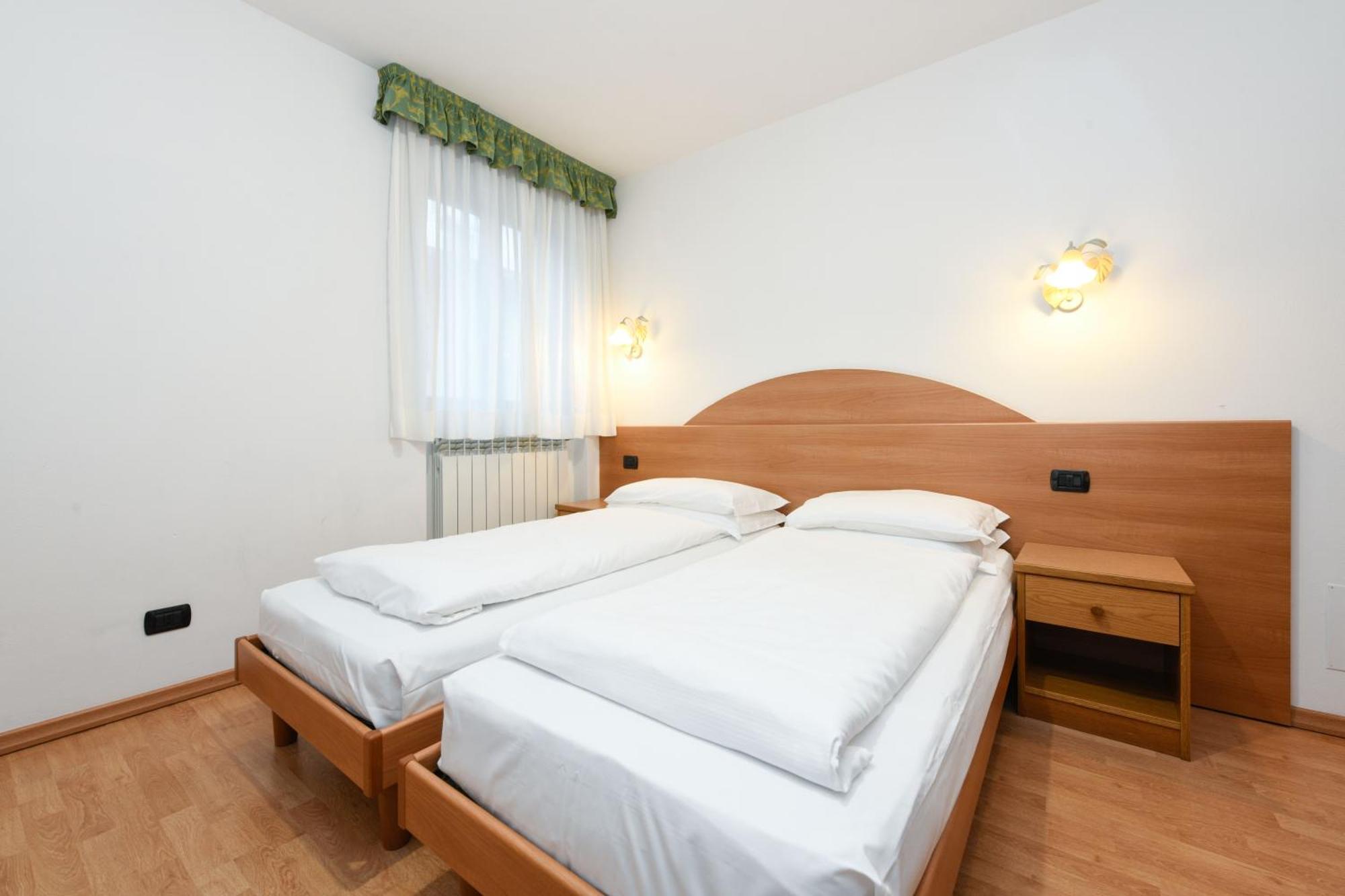 Hotel Denny Пинцоло Экстерьер фото