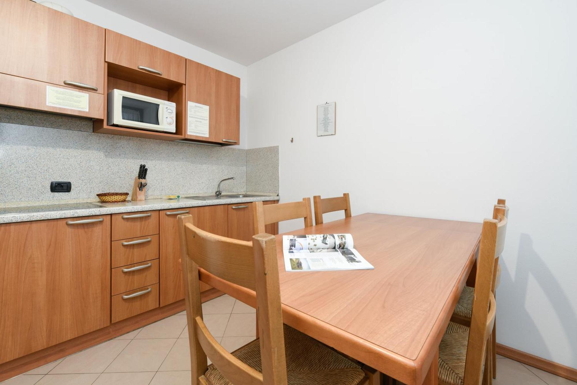 Hotel Denny Пинцоло Экстерьер фото